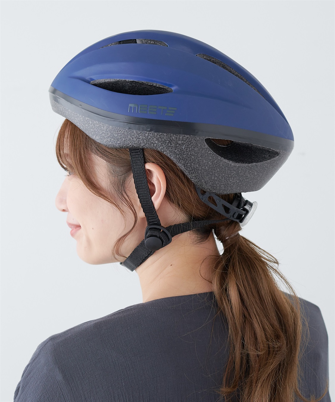 MEET】軽量ヘルメット 無地 SG規格 自転車ヘルメット HATMIKKE