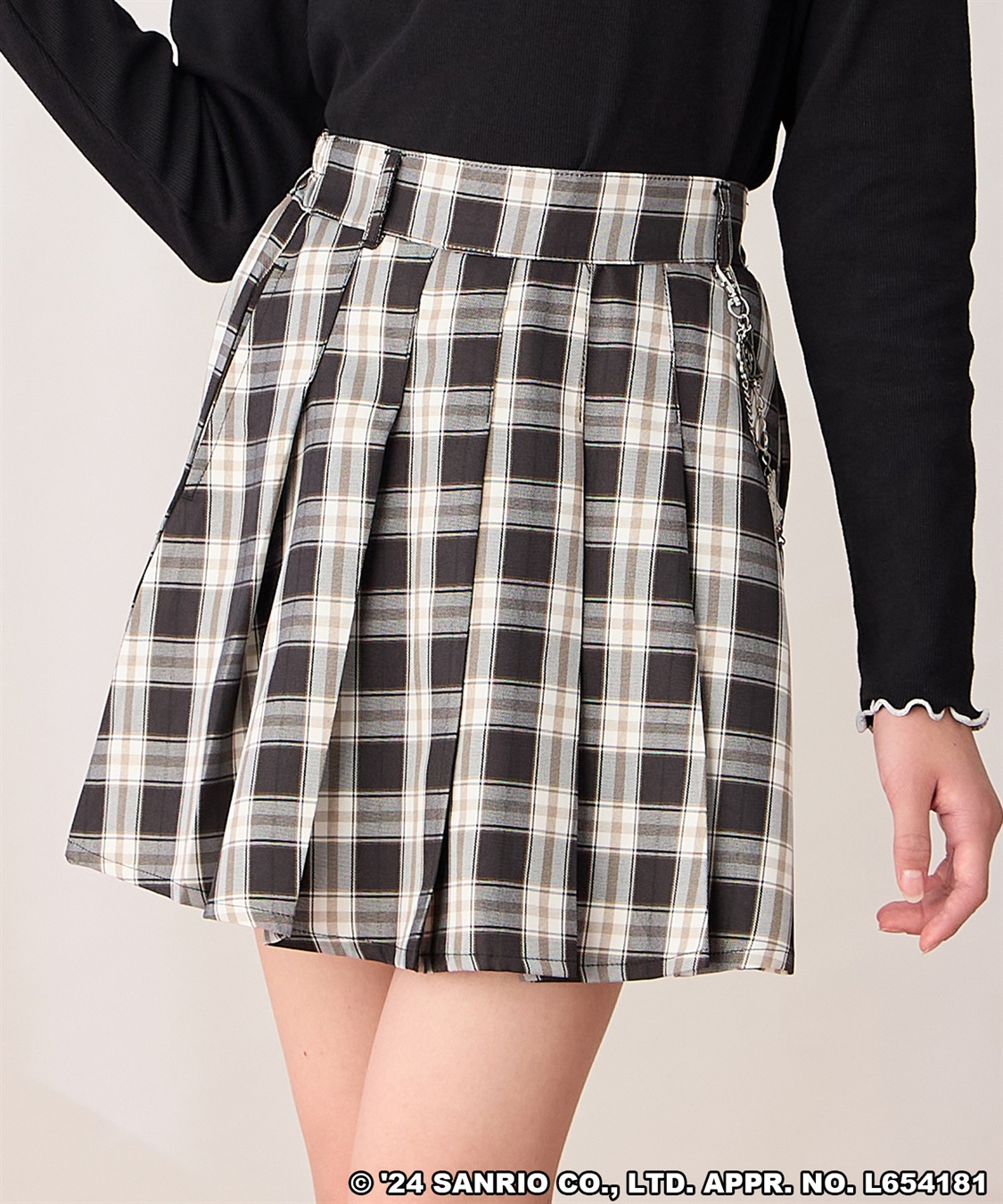 Amoriregirl×kuromiコラボ】クロミチェーン付きチェックスカートパンツ