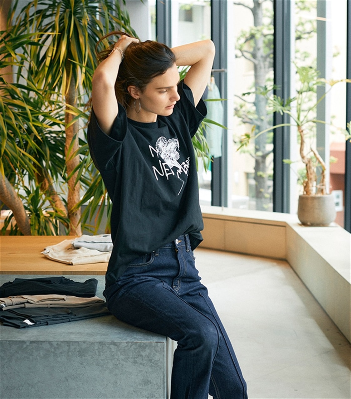 LE SOUK HOLIDAY koeコラボビックシルエットフラワープリントTシャツ_main