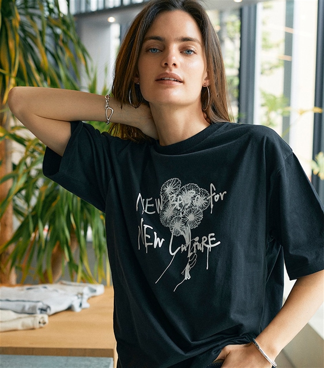 LE SOUK HOLIDAY koeコラボビックシルエットフラワープリントTシャツ_variation_2