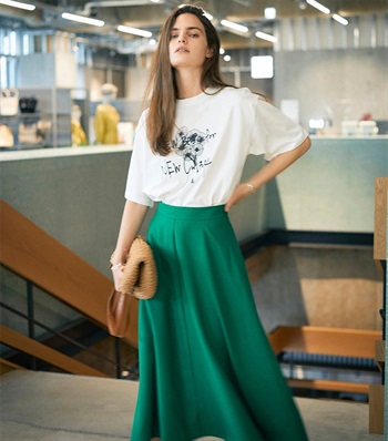 LE SOUK HOLIDAY koeコラボビックシルエットフラワープリントTシャツ_variationthumb_1