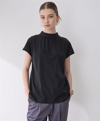 【接触冷感】ギャザーネックフレンチスリーブTシャツ(ブラック-M)