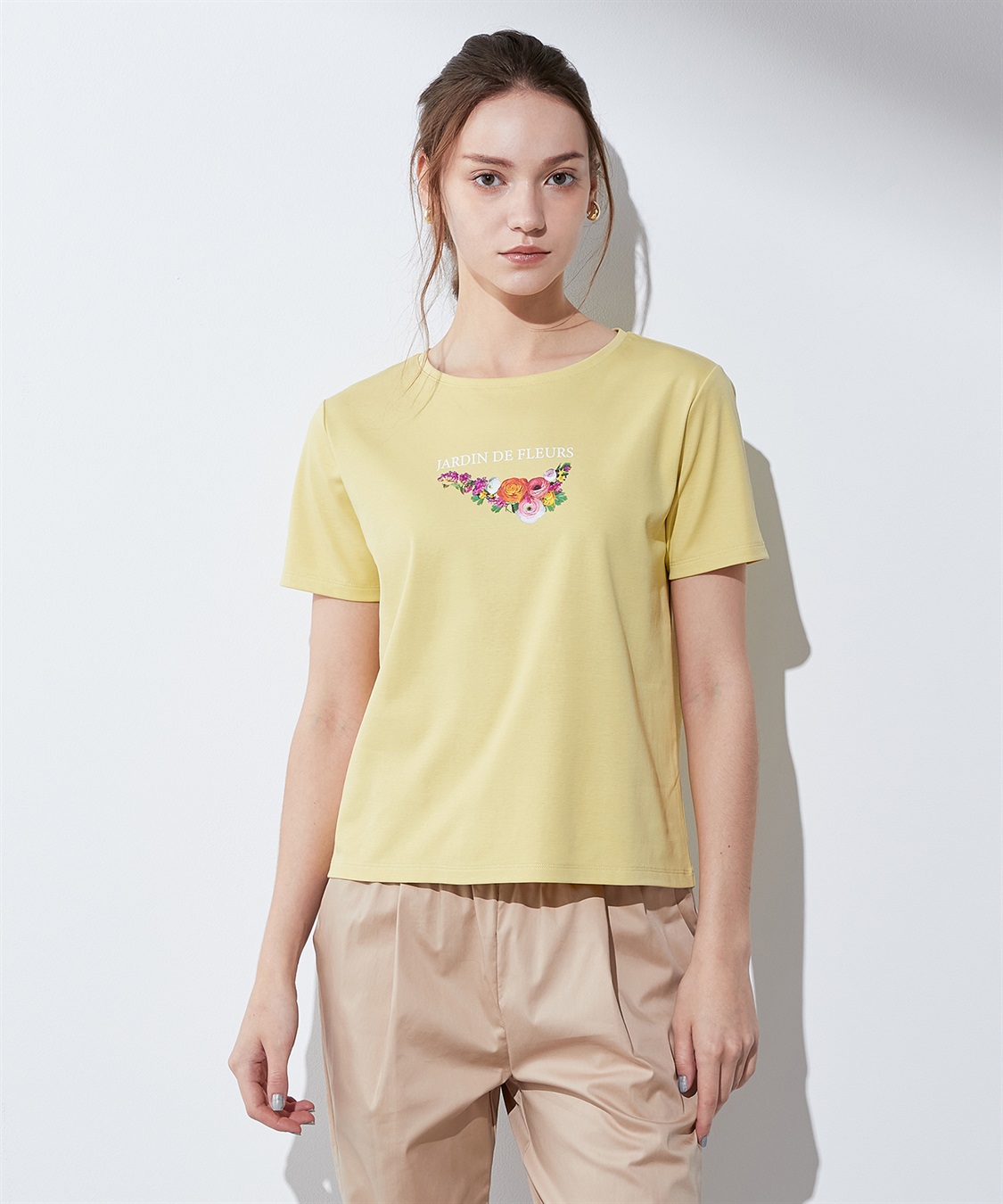 LE SOUK HOLIDAY 【接触冷感・汗じみ防止】ブーケプリントTシャツ_variation_3