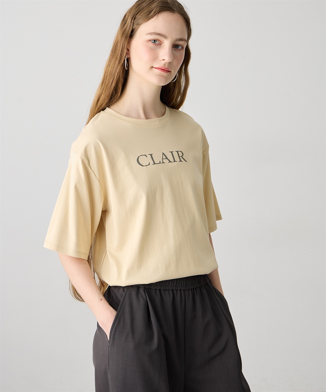 LE SOUK HOLIDAY ロゴプリントTシャツ_variation_3