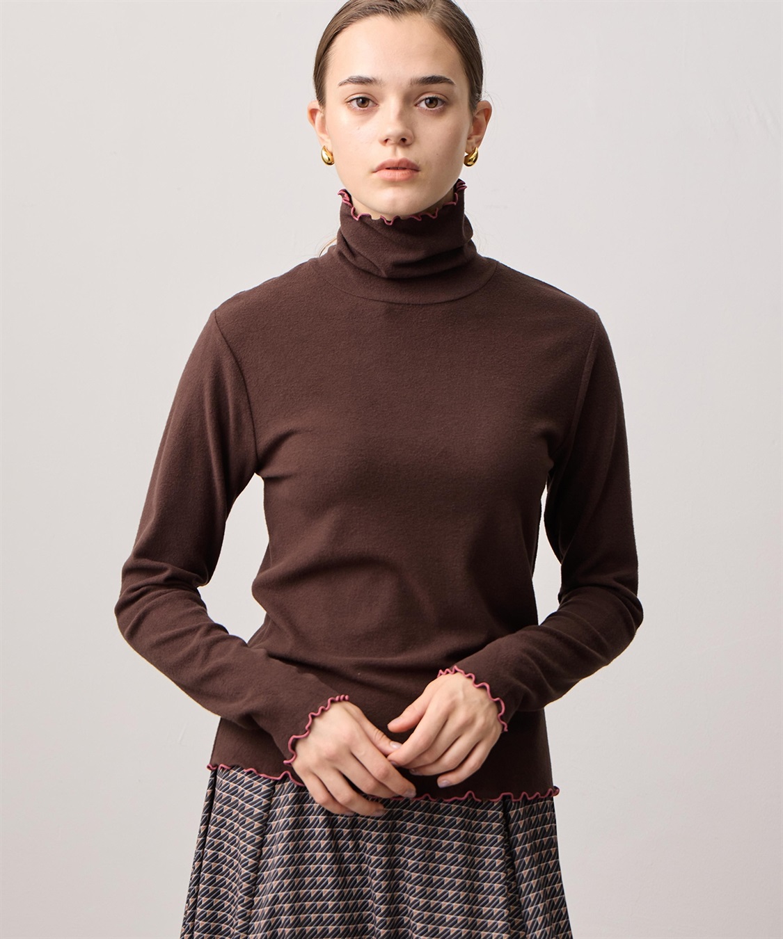 LE SOUK HOLIDAY メローハイネック起毛ロングTシャツ【吸湿発熱・アクセントカラー】_variation_3