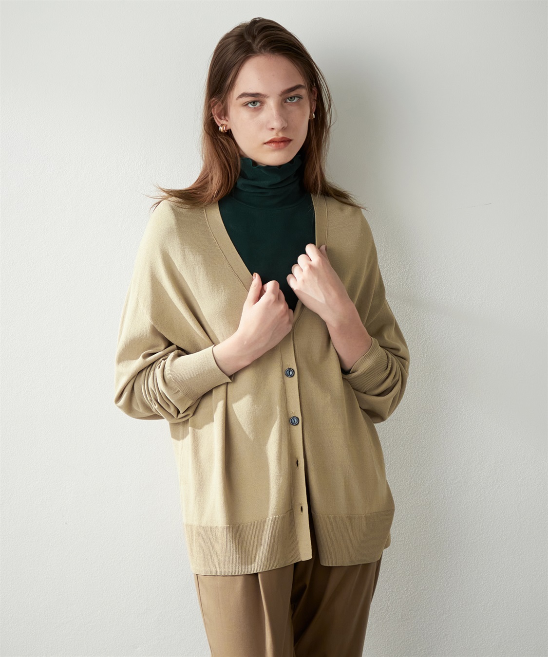 LE SOUK HOLIDAY Vネックカーディガン_variation_2