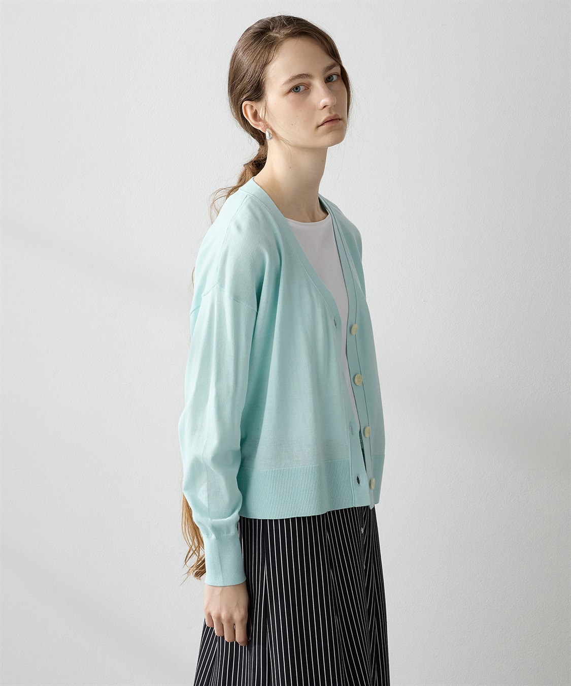 LE SOUK HOLIDAY Vネックカーディガン_variation_2