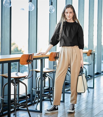 LE SOUK HOLIDAY 袖ボリュームブラウス_variationthumb_2