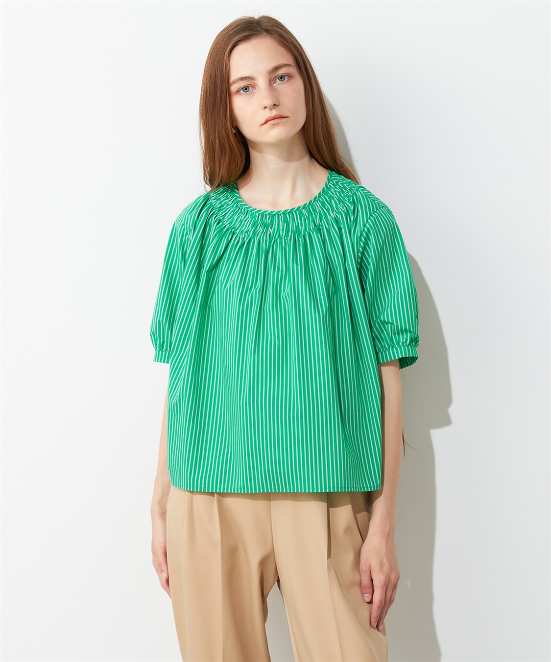 LE SOUK HOLIDAY シャーリングネックブラウス_variation_2