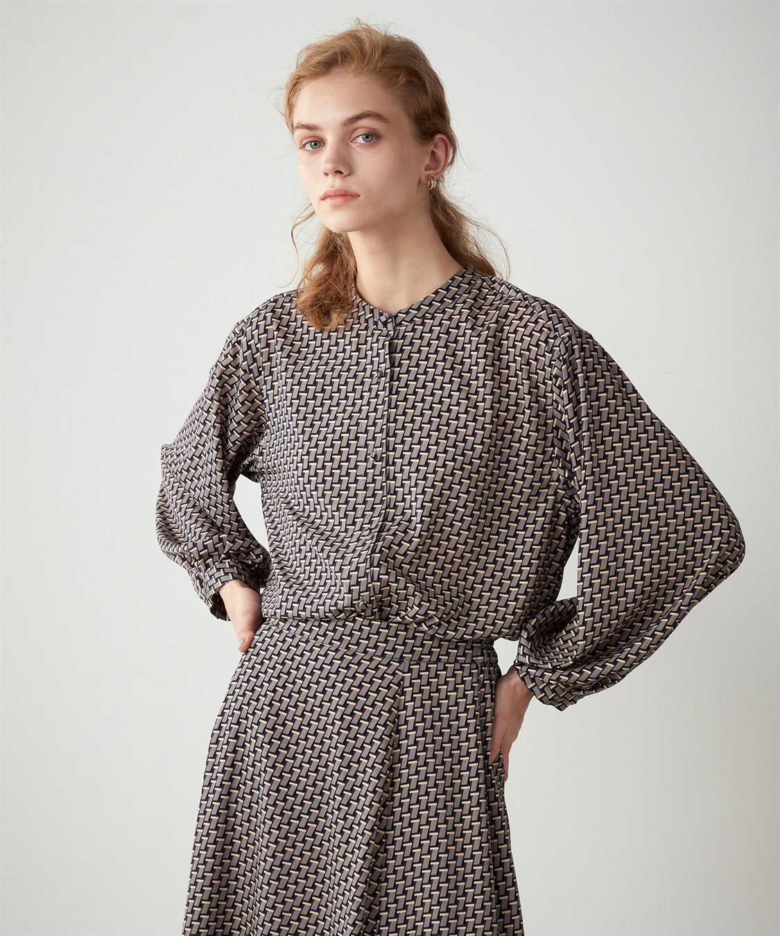 &ellecy 蓮　ハス　ブラウス 店舗人気】ペイズリーレースブラウス【ROCHAS Premiere】|レリアン