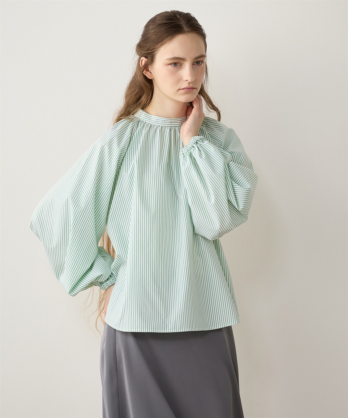 【関税込み】Collina Strada ブルー Waterlily ブラウス ギャザーネックストライプブラウス LE SOUK HOLIDAY｜クロス