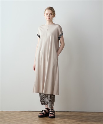 LE SOUK HOLIDAY 【接触冷感】袖テープモックネックワンピース_variationthumb_1