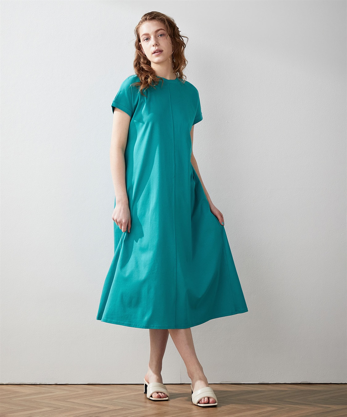 LE SOUK HOLIDAY 【接触冷感】モックネックカラーワンピース_variation_1