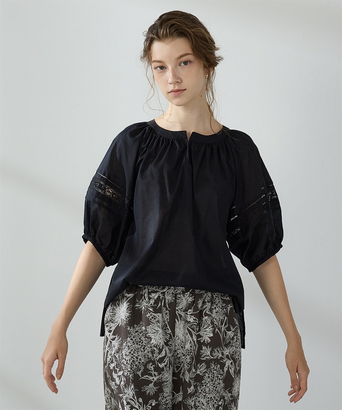 LE SOUK HOLIDAY レーススリーブギャザーブラウス_main