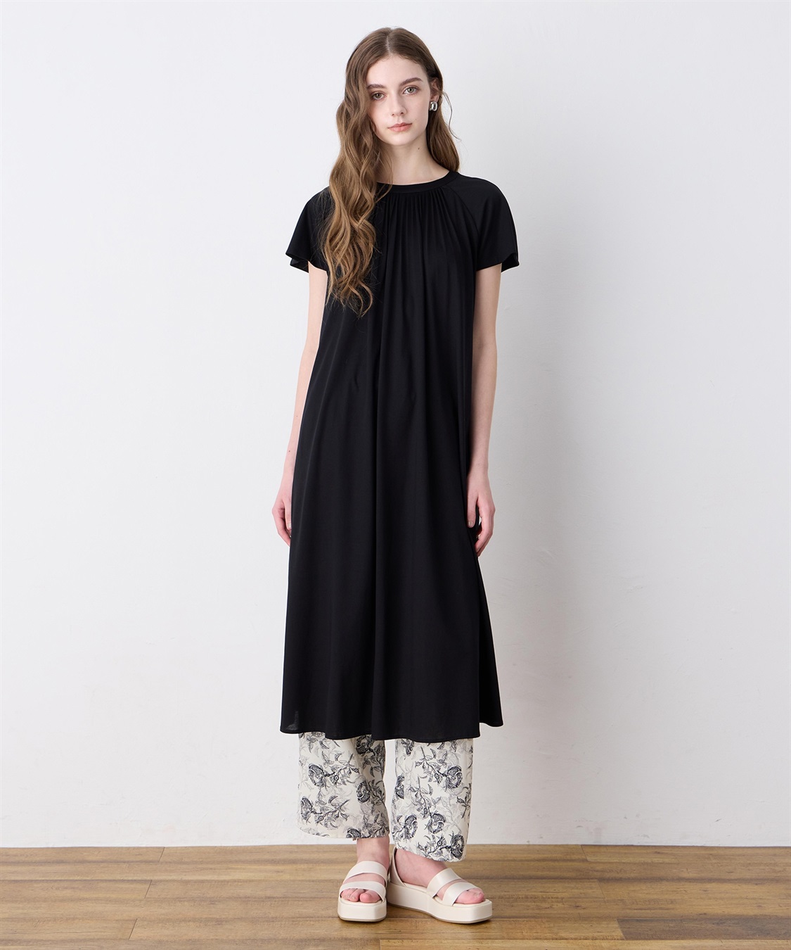 LE SOUK HOLIDAY 【接触冷感】ピンタックワンピース_variation_1