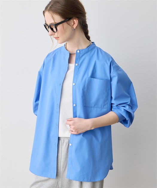 ノーカラーシャツ