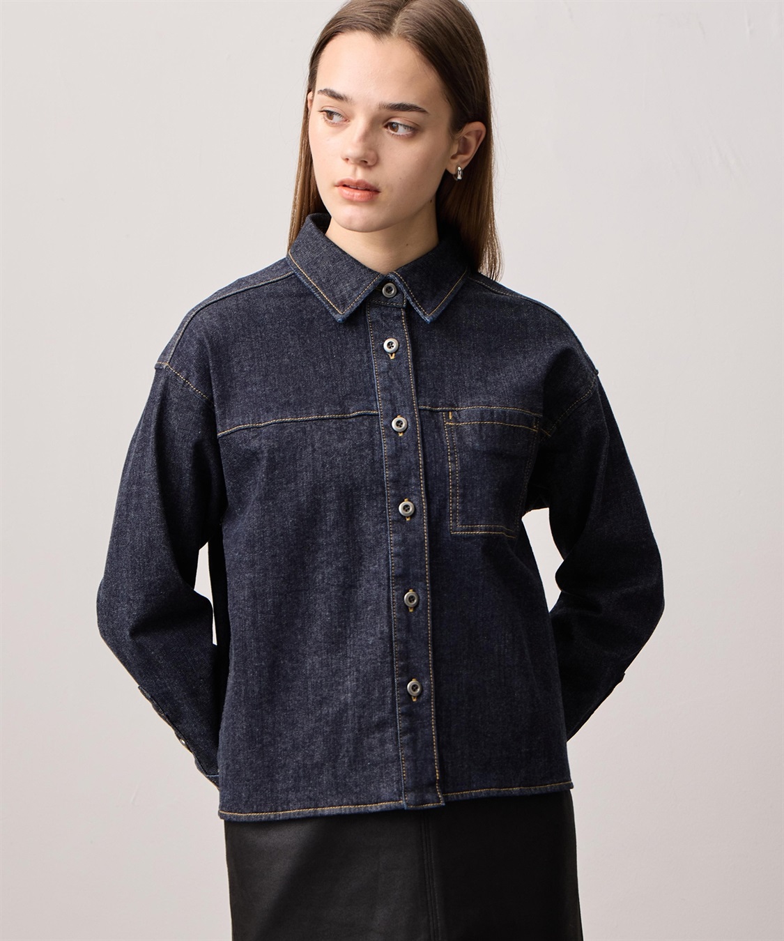 LE SOUK HOLIDAY ストレッチデニムレギュラーカラーシャツ