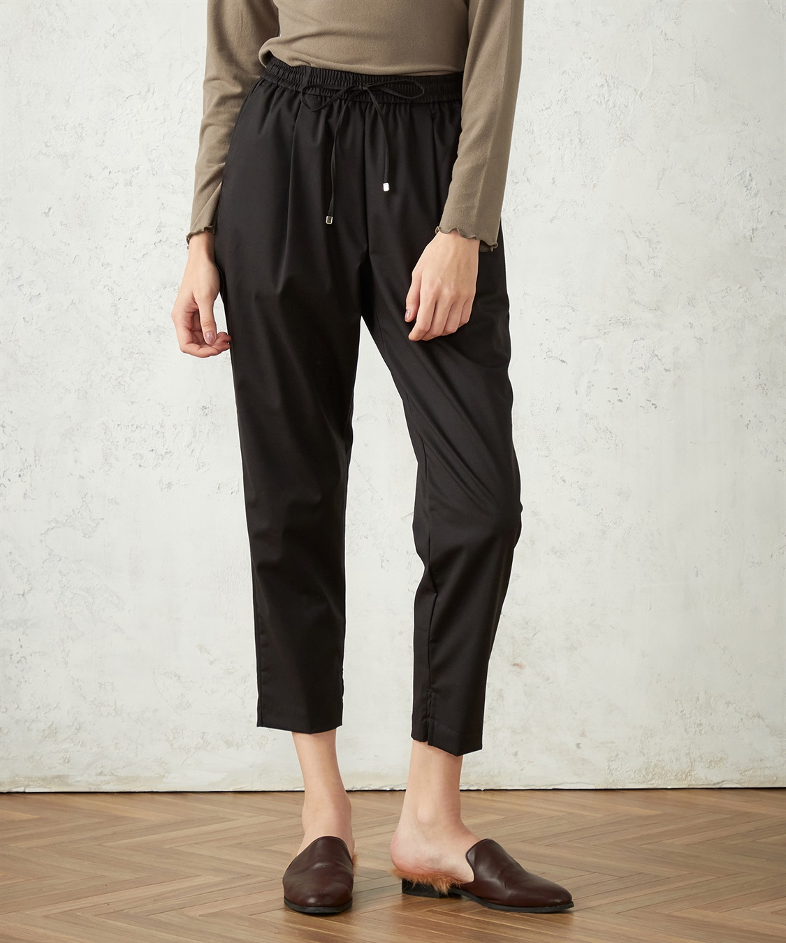 LE SOUK HOLIDAY タックテーパードパンツ_variation_1