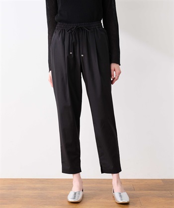 タックテーパードパンツ(ブラック-S)