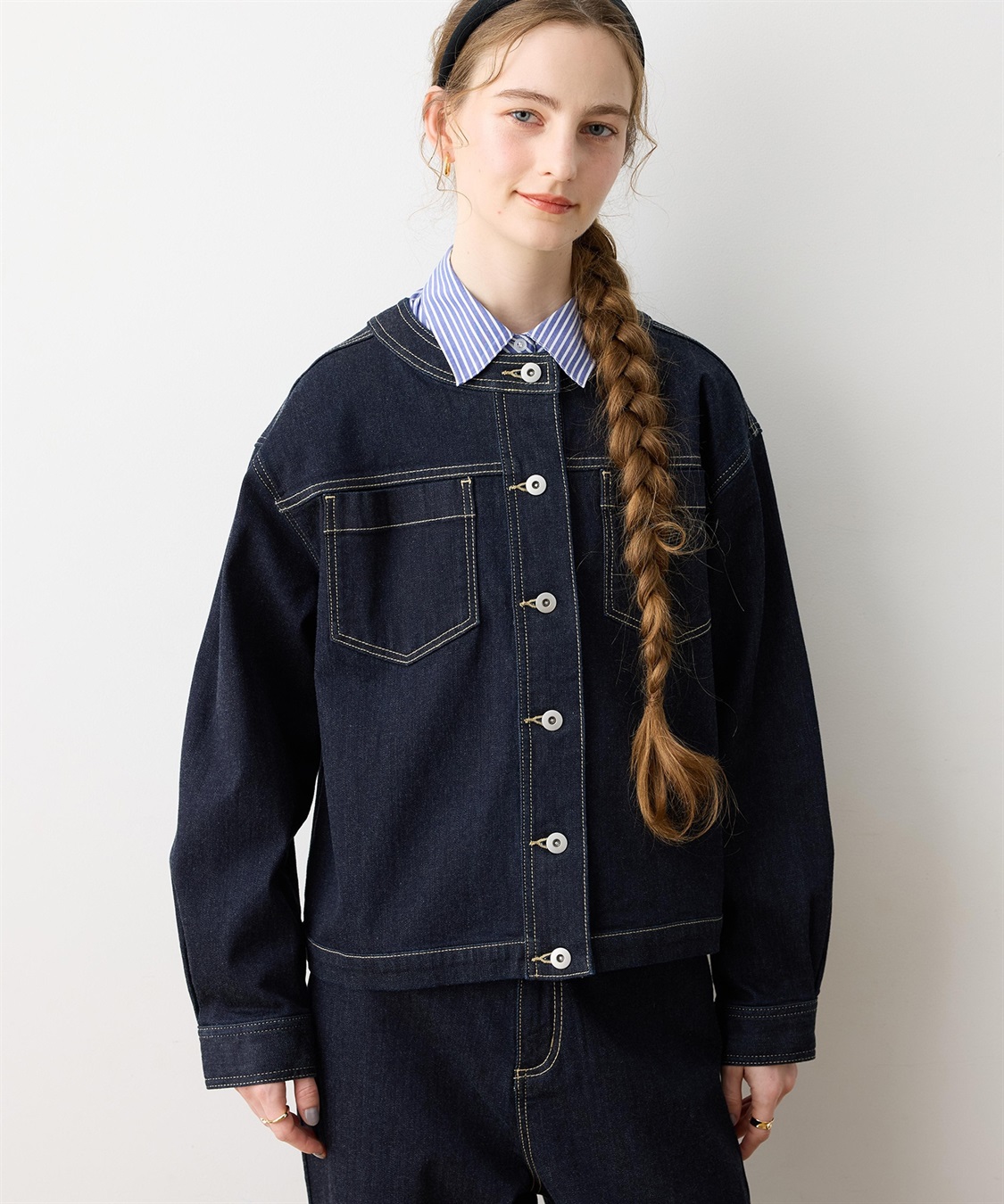 LE SOUK HOLIDAY ストレッチノーカラーデニムジャケット_variation_2