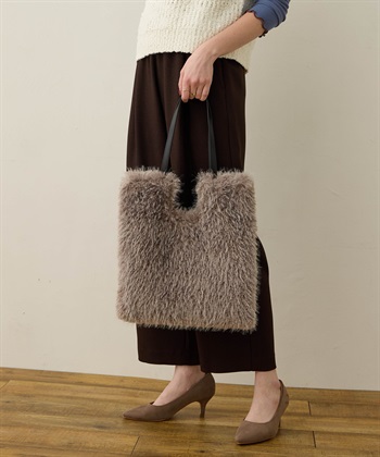 ファートートバック(グレー-フリー)