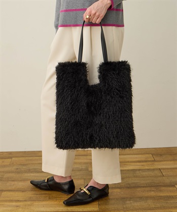 ファートートバック(ブラック-フリー)