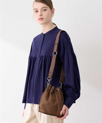 美和っち⭐︎三日月ショルダーバッグ、ジョリーフルール　Aスワン LADY LIKE ショルダーバッグ バッグ 三日月型ショルダーバッグ