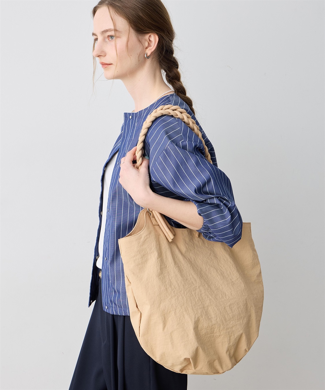 LE SOUK HOLIDAY 編み込みハンドルナイロントートバッグ_variation_2