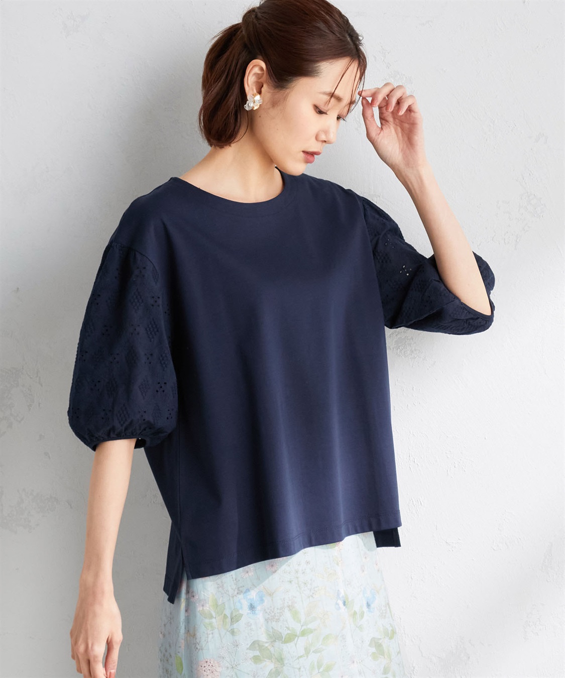 A/C DESIGN BY ALPHA CUBIC 【接触冷感】刺しゅうレースパフスリーブプルオーバー_variation_3