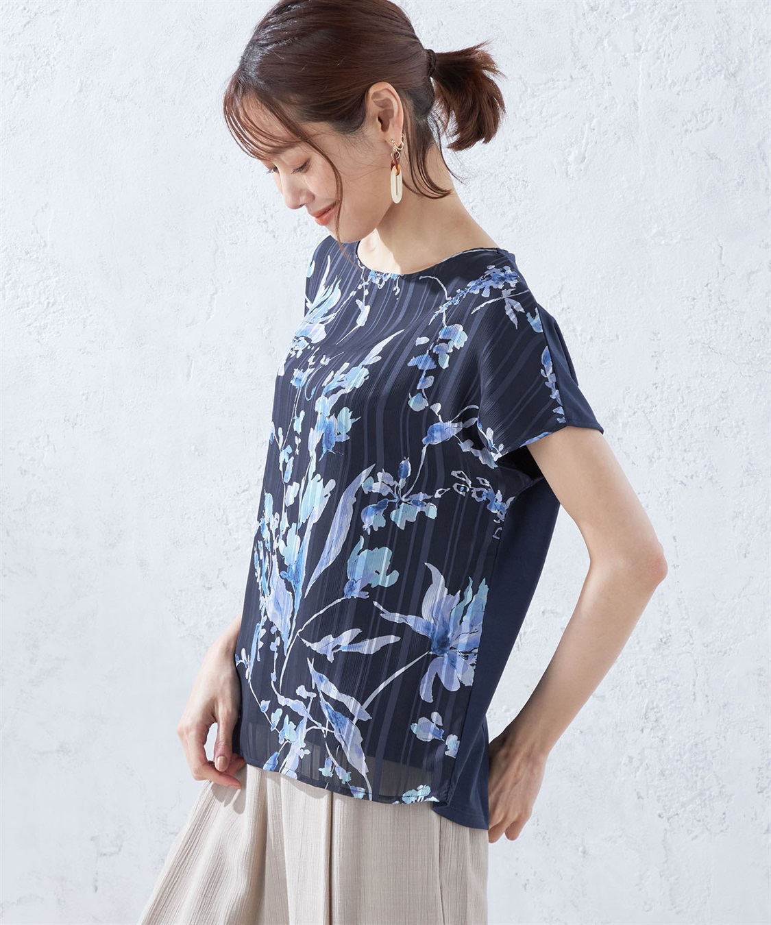 A/C DESIGN BY ALPHA CUBIC 水彩フラワープリントプルオーバー_variation_3