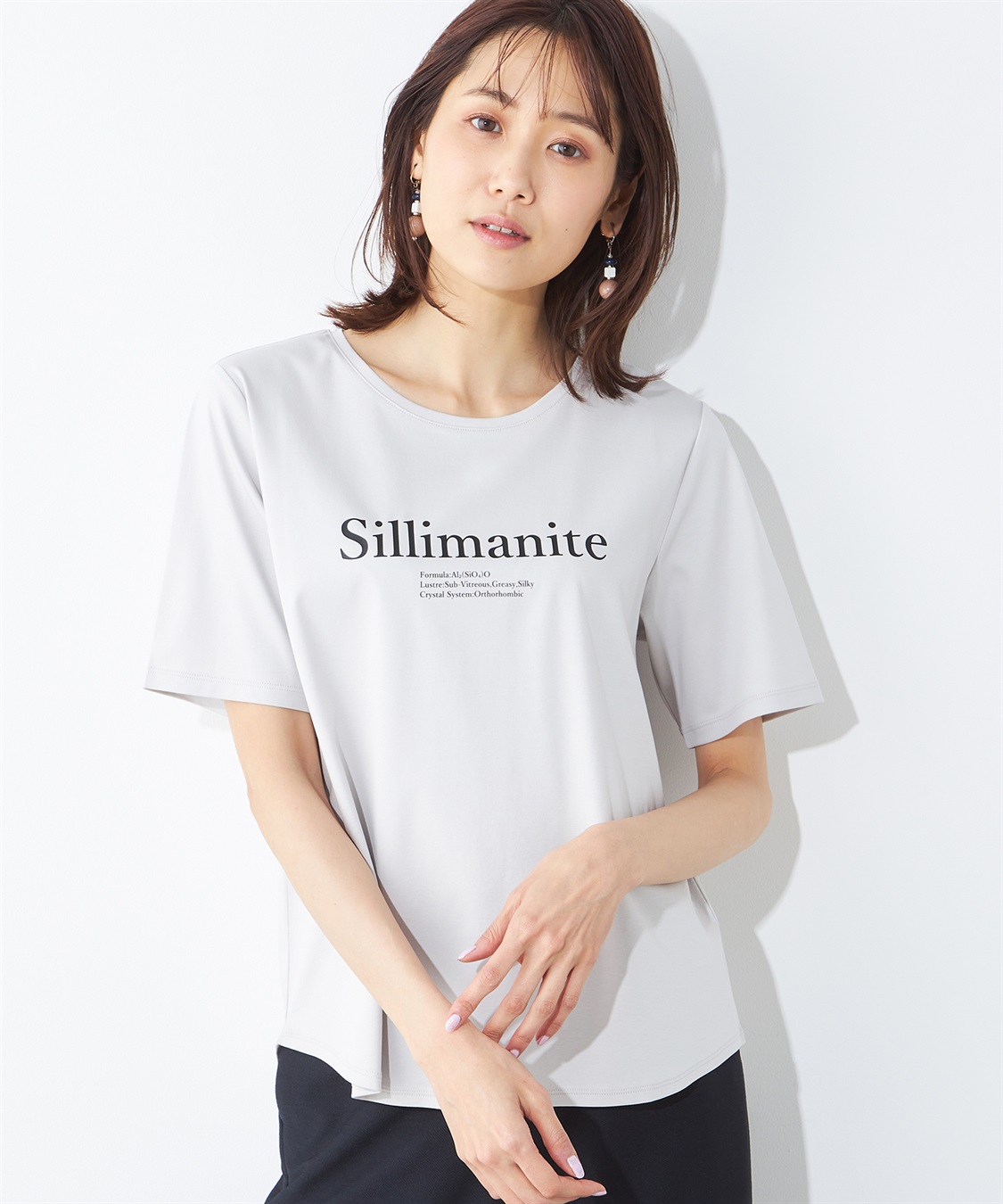 Tシャツ・カットソー A FERRETTI FUGA（フーガ）の「オーバーサイズ英字プリント総柄Tシャツ