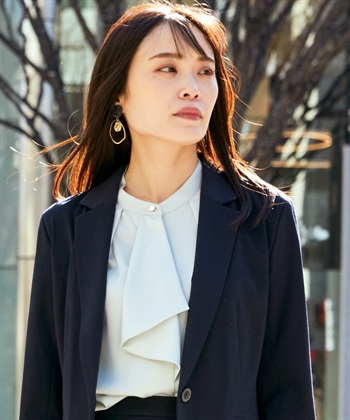 A/C DESIGN BY ALPHA CUBIC サテンボウタイブラウス_variationthumb_3