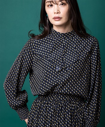 A/C DESIGN BY ALPHA CUBIC ヴィンテージサテンブラウス_variationthumb_1