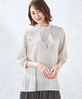 A/C DESIGN BY ALPHA CUBIC 【接触冷感】幾何プリントフリルブラウス_variationthumb_2