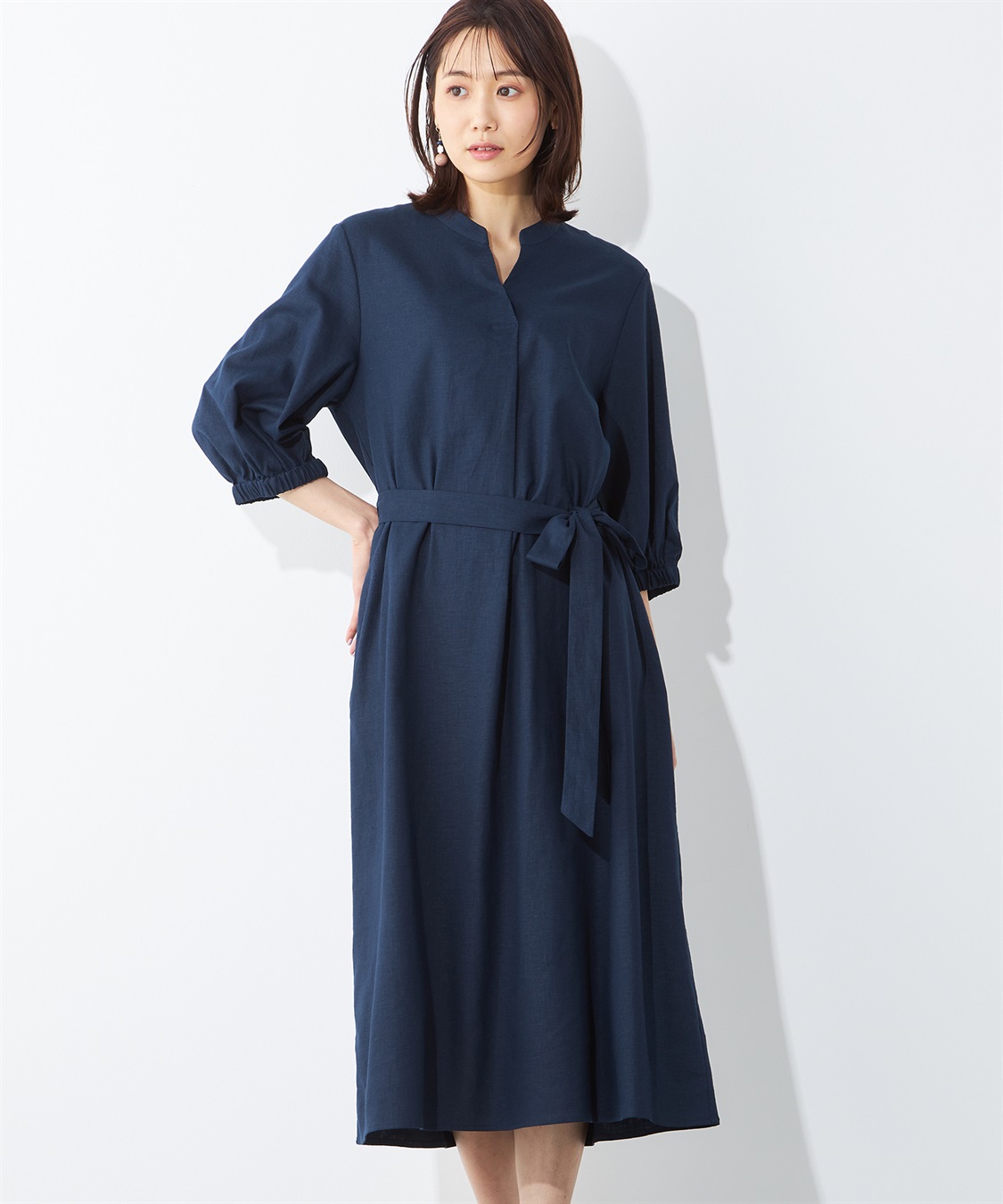 Manon ネイビー リネン複合ポプリン ワンピース Manon ネイビー リネン複合ポプリン ワンピース - メルカリ
