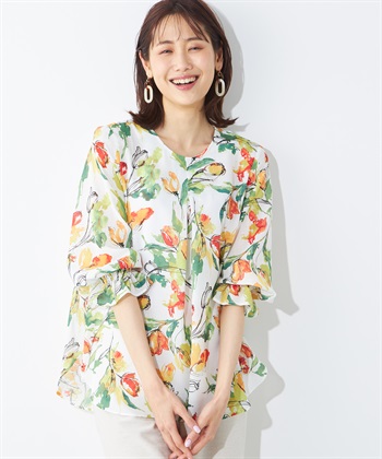 【美品】cavori カヴォリ　チューリップブラウス cavori チューリップブラウス - メルカリ