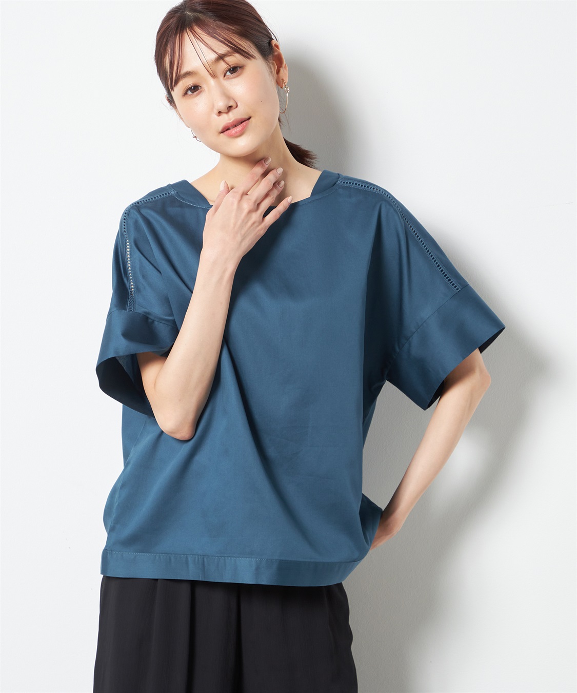 A/C DESIGN BY ALPHA CUBIC コードレースブラウス_variation_3