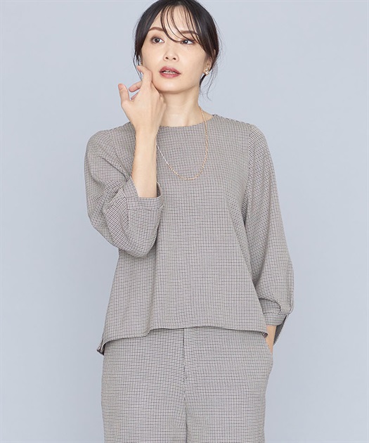 ローズ加工Tブラウス A/C DESIGN BY ALPHA CUBIC｜クロスプラス公式