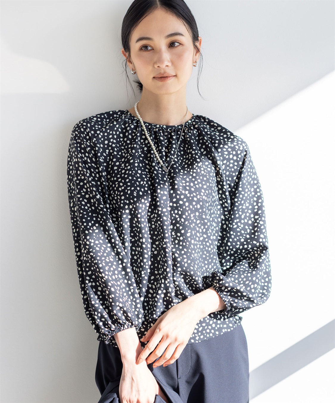 ファブラ様 アルコラージュ】ドットプリントブラウス A/C DESIGN BY ALPHA