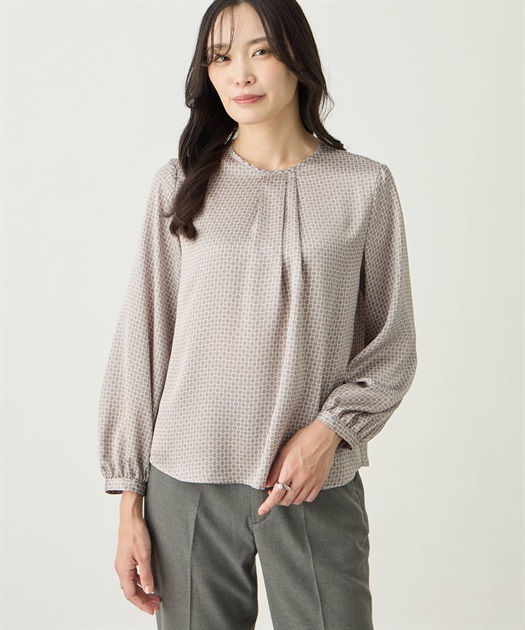 チェーンプリントブラウス A/C DESIGN BY ALPHA CUBIC｜クロスプラス