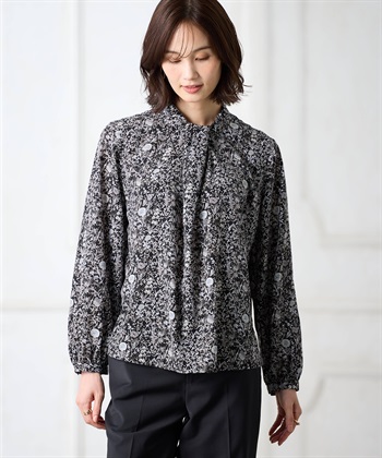 リバティプリントブラウス【ファーストライン】(ブラック-9号)