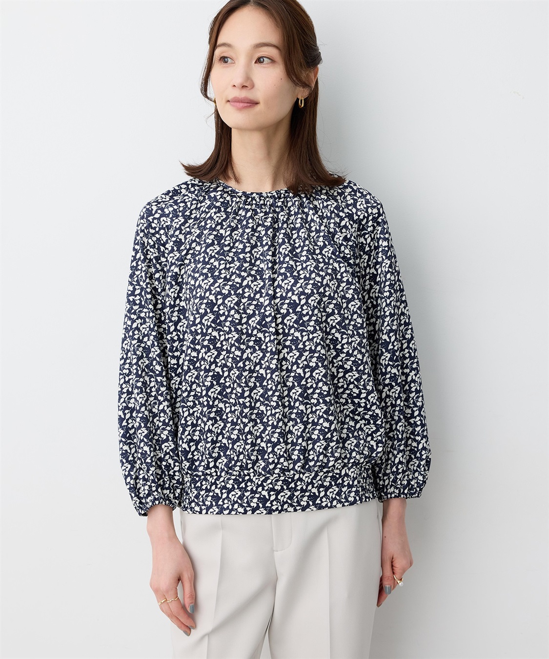 A/C DESIGN BY ALPHA CUBIC フラワープリントブラウス_variation_2
