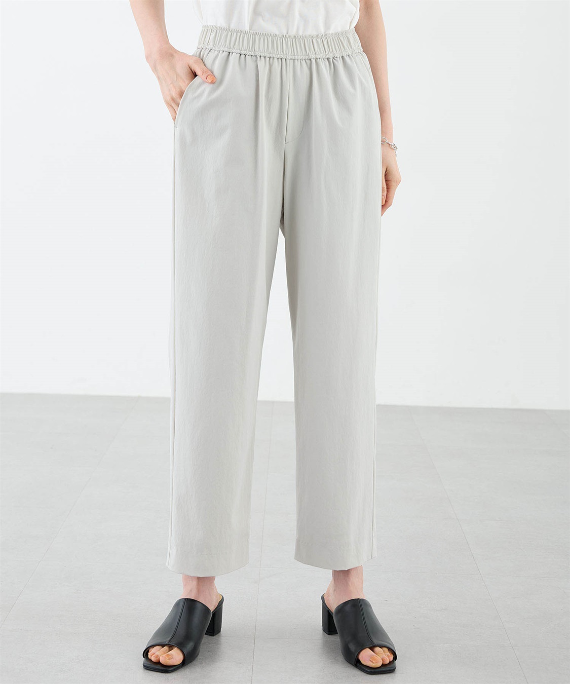 A/C DESIGN BY ALPHA CUBIC 【美モーション】ストレッチナイロンラッシュストレートパンツ【接触冷感・UVカット・撥水・ウエストゴム】_variation_1