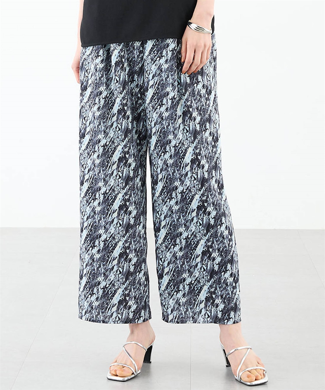 A/C DESIGN BY ALPHA CUBIC 【アルコラージュ】幾何プリントイージーパンツ【ウエスト後ろゴム】_variation_1