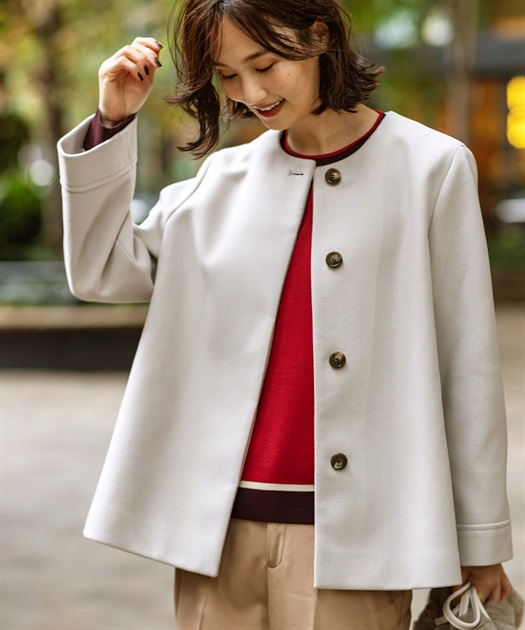 ノーカラーショートコート【軽量】