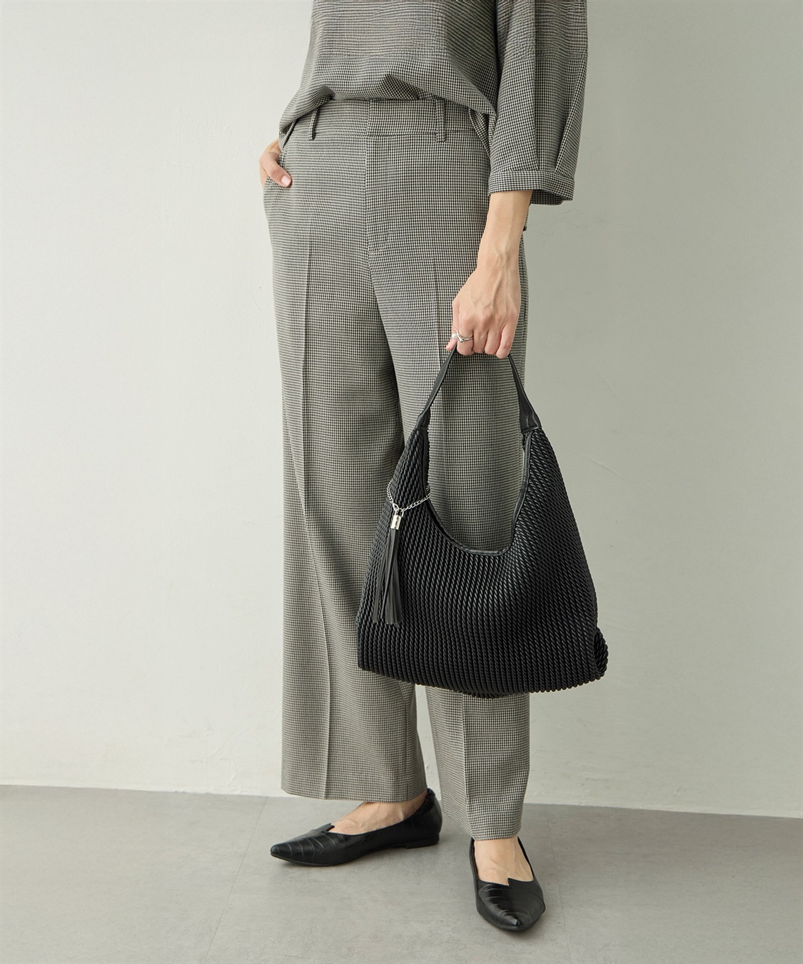 A/C DESIGN BY ALPHA CUBIC エンボストートバッグ_variation_1