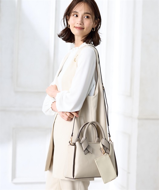 ALEXANDER WANG クリーム色ベスト サイズS バイカラーバッグ A/C DESIGN BY ALPHA CUBIC｜クロスプラス公式通販サイト