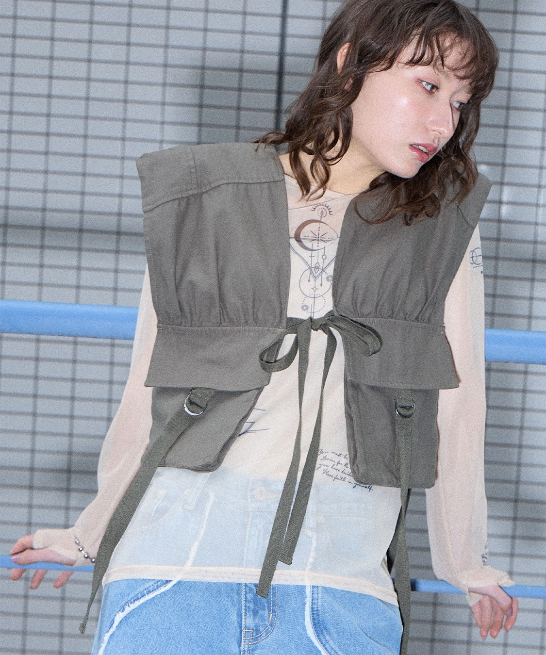 ELLEgirl ミリタリ―リメイク風ベスト_main