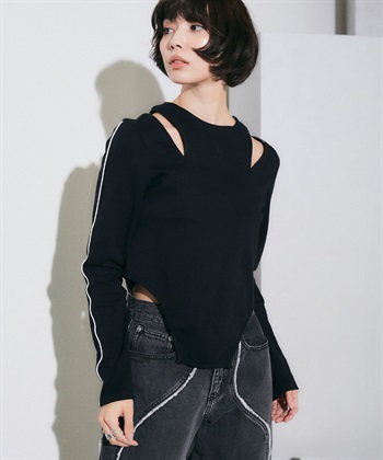 ショルダージップスリットトップス(ブラック-FREE)