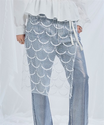 ELLEgirl